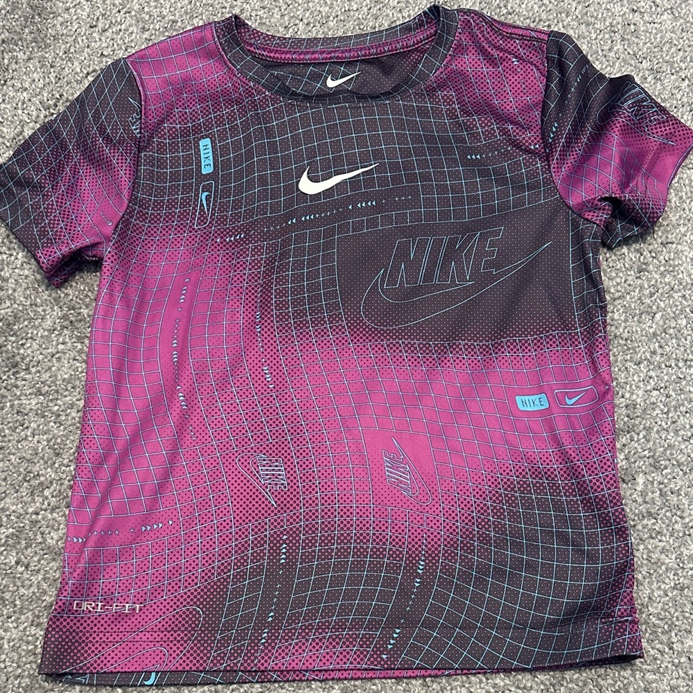 Nike Kids' Black and Purple Graphic Tee